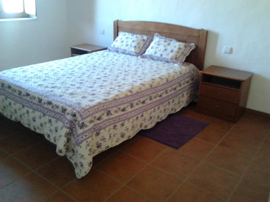 בית הארחה רוז'יל 	Quinta Da Bunheira חדר תמונה